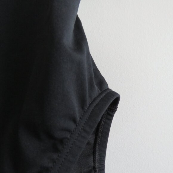 NIKE HYDRASTRONG Solid Racer Women's Athletic Swimsuit in Black - Size 0 NWT - Picture 7 of 12